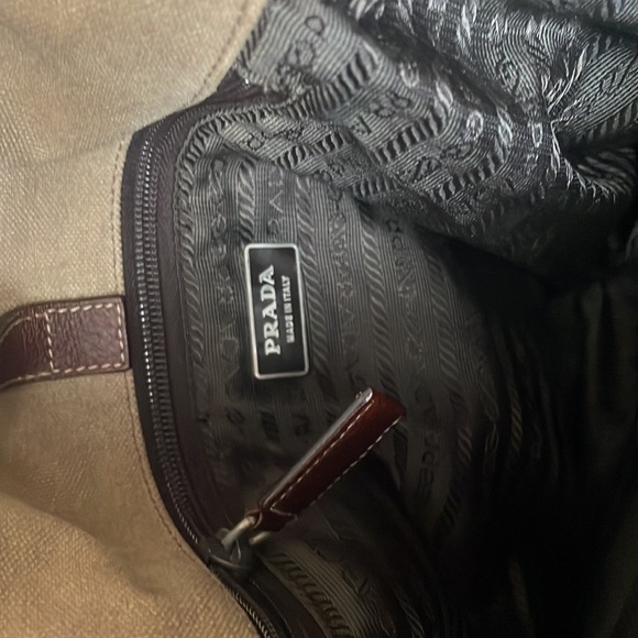 Vintage Prada messenger bag - Picture 6 of 13
